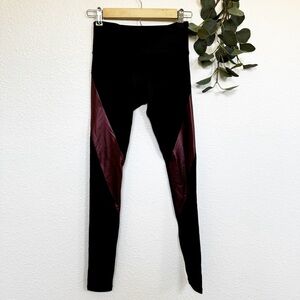 Noli- High Rise Metallic Liquid Stripe Leggings XS
